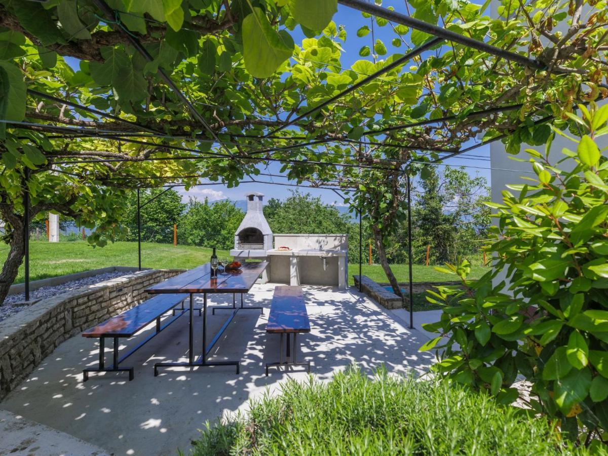 Holiday Home Carlo - Ipc102 By Interhome Pićan Eksteriør bilde